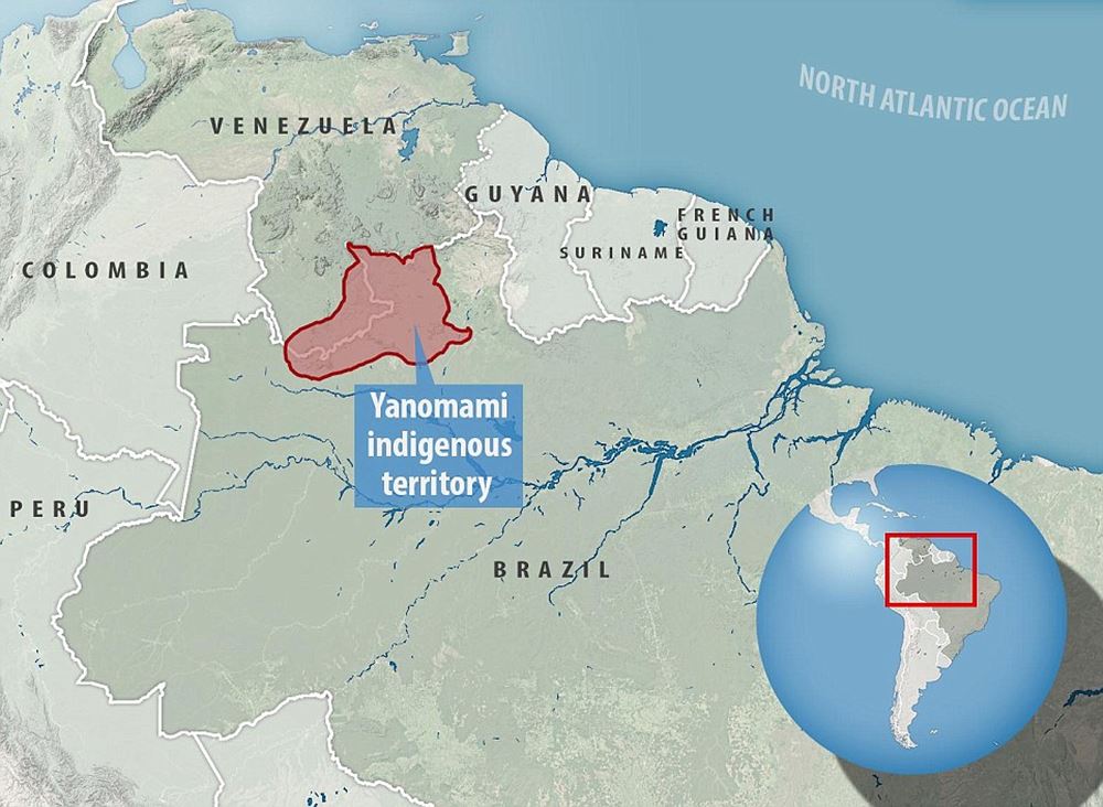 http://www.dailymail.co.uk/news/article-3946254/The-incredible-moment-Amazon-tribe-untouched-civilization-stare-wonder-photographer-s-plane-flying-them.html?ito=social-facebook