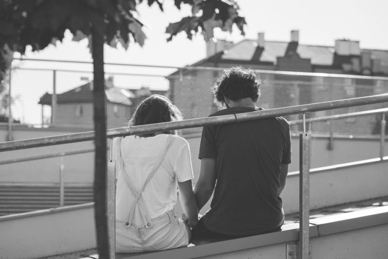 people-2942945_1280-770x513