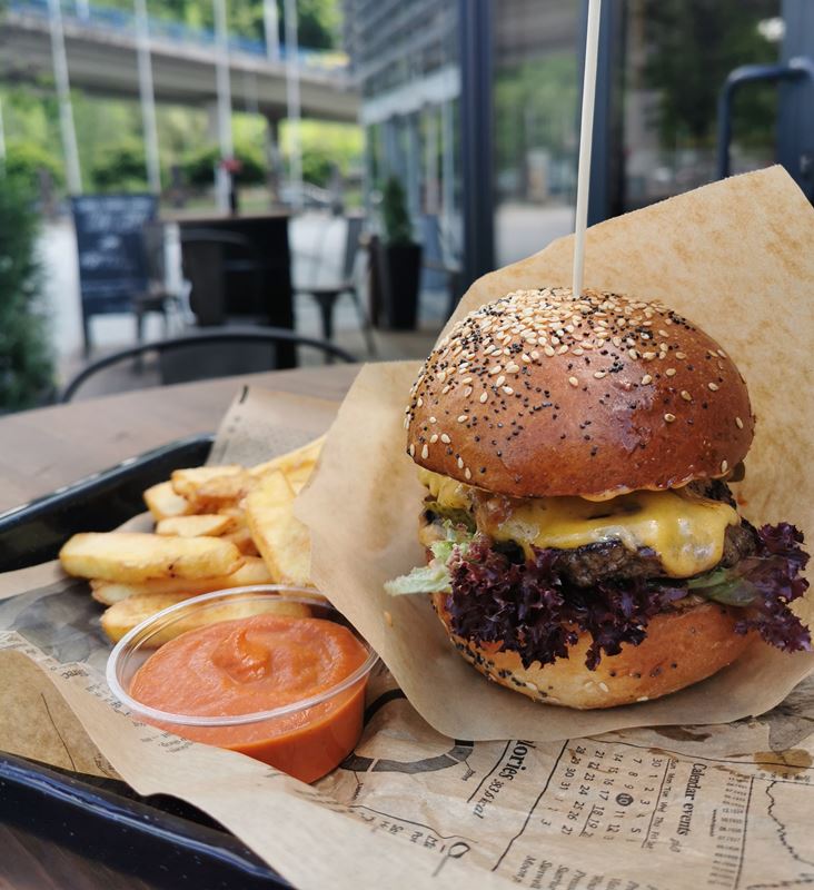 Čípoš hamburger
