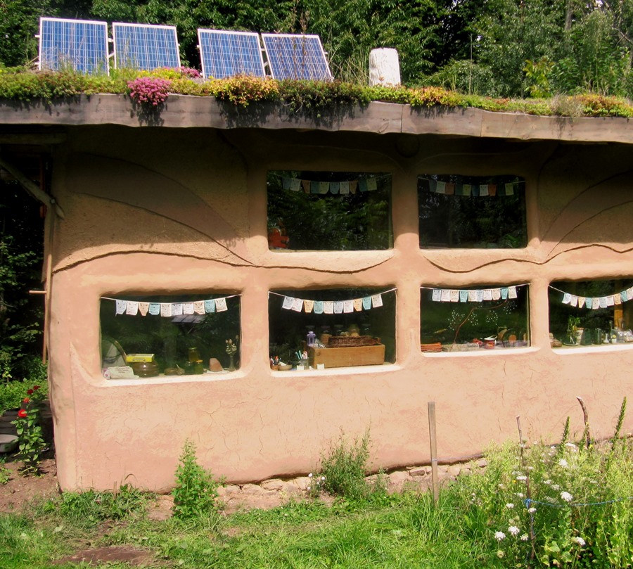 Ekologický dom zo slamy a hliny