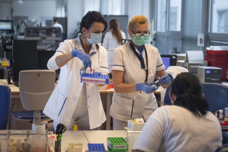 Testovanie koronavírusu v slovenských laboratóriách