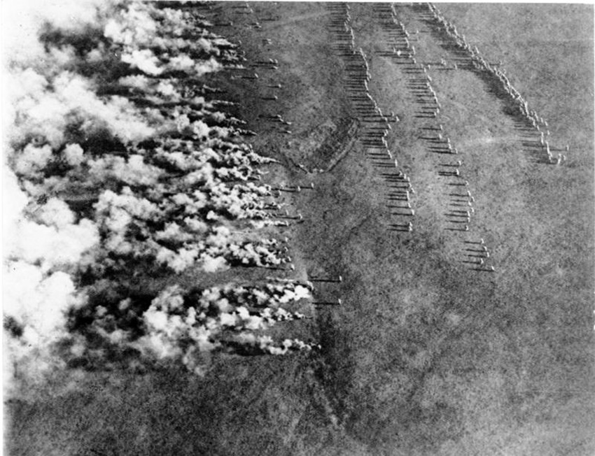 bundesarchiv_bild_183-f0313-0208-007_gaskrieg_luftbild