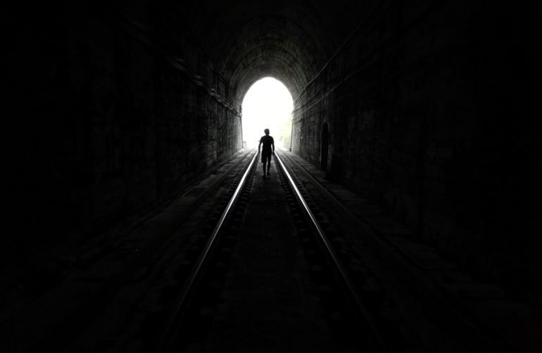 svetlo-770x501