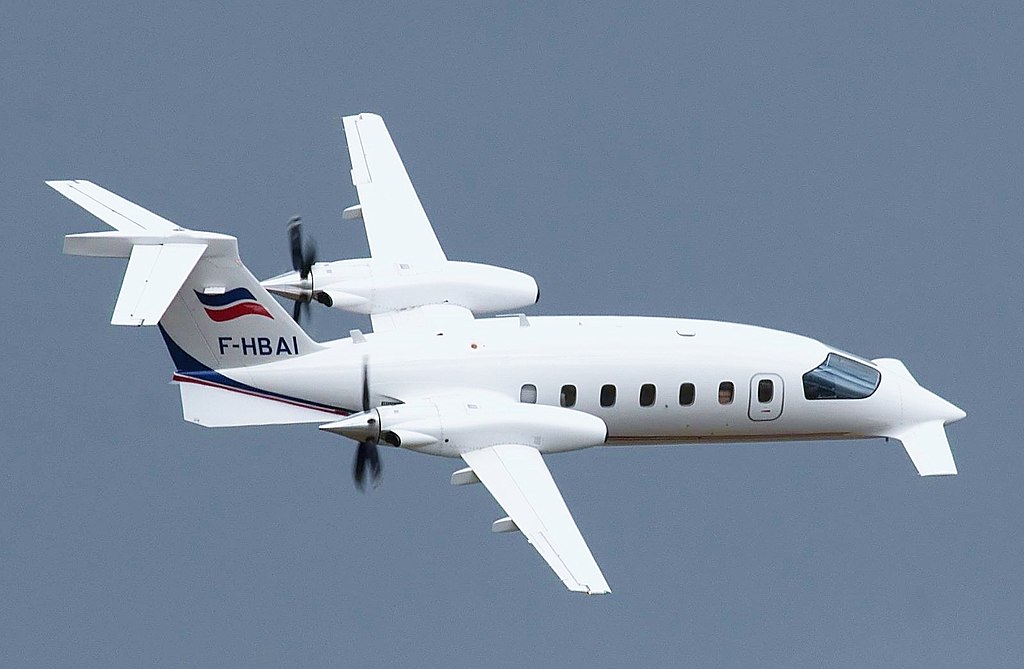 Piaggio P180 Avanti