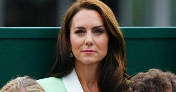 Vypadávanie vlasov, či radikálne chudnutie. Kate Middleton prežíva negatívne účinky chemoterapie, takto postupuje jej liečba