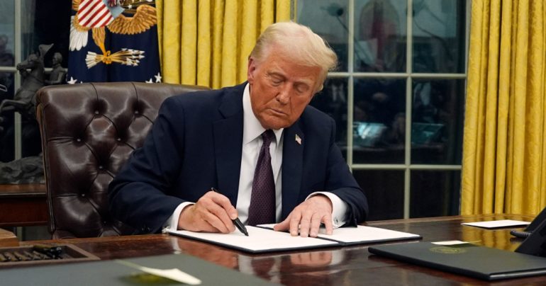 trump-5445-770x404