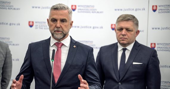 Podporí Hlas-SD opozíciu a bude chcieť odvolať ministra Ráža? Podľa Tibora Gašpara je dohoda jasná, vyjadril sa aj Michelko