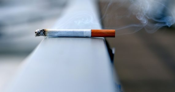 Fajčiari si poriadne priplatia: Cena niektorých nikotínových výrobkov sa zvyšuje už od tohto dátumu. Pozrite si prehľad