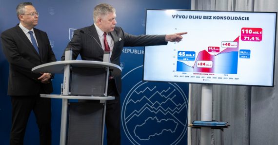 100 poslancov, iba tri VÚC či zvýšenie vstupu do parlamentu na 7 %. Fico hovoril, ako by mohol šetriť štát