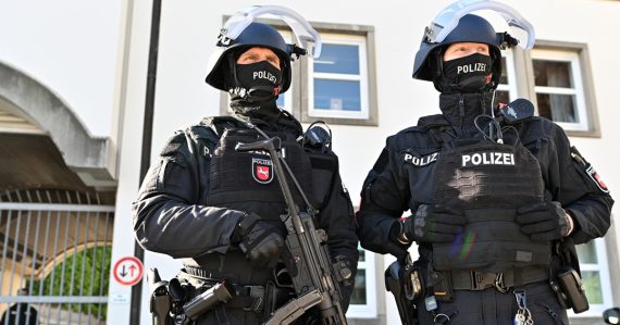 Rusi plánovali bombové útoky v Nemecku a Švajčiarsku: Naverbovali troch Ukrajincov, odhalili ich spravodajské služby