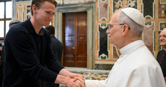 Najskôr získali titul, potom požehnenie: Pápež Lev XIV. prijal futbalistov Neapola, bol medzi nimi aj Lobotka