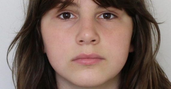 Zmizla bez stopy: Polícia prosí o pomoc, 13-ročná Victoria neprišla od stredy domov. Ak niečo viete, oznámte to
