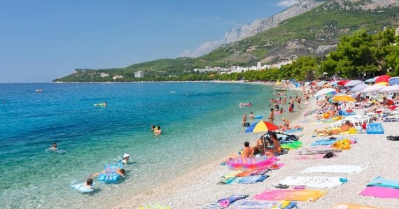 Ušetríte 98 eur: V tomto meste sa v Chorvátsku ubytujete úplne najlacnejšie, obľúbené letovisko sa vám nemusí oplatiť