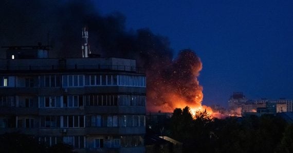 Ukrajina opätovala útoky na jadrové elektrárne. V ruských pohraničných oblastiach ostalo bez elektriny 20-tisíc ľudí