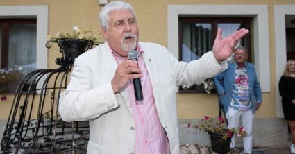 Pozri aj tento článok