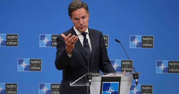 Šéf NATO nečakane na Slovensku: Stretne sa s Robertom Ficom, bude to však bez účasti médií