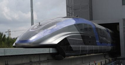 Najrýchlejší vlak na svete sa vznáša: Dokáže ísť takmer 1 000 kilometrov za hodinu. Výstavba je neuveriteľne drahá