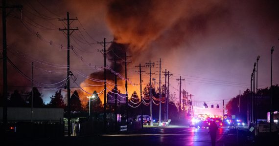 Lietadlo pri páde zasiahlo obchod: Obetí je viac, ako sa pôvodne čakalo, toto vieme o hrozivej nehode