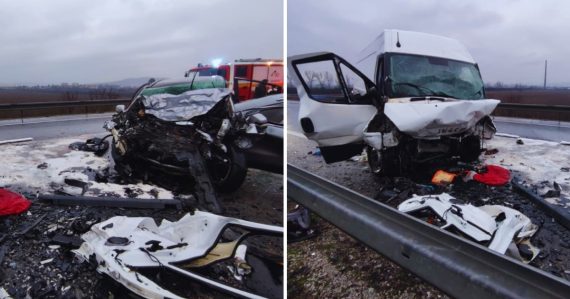 Tragická dopravná nehoda: Auto sa v skorých ranných hodinách čelne zrazilo s dodávkou, vodič nemal šancu