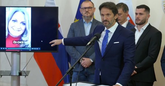 Video pred školou spustilo politickú prestrelku: PS sa podľa Gašpara mení na Matovičovu kópiu a zneužíva mládež na útoky