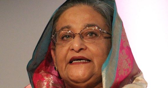 Má na svedomí zločiny proti ľudskosti počas protestov, ktoré viedli k jej zosadeniu: Bangladéšsku expremiérku odsúdili na trest smrti