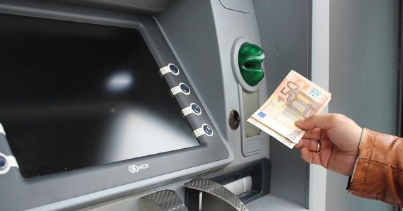 Klientom veľkej slovenskej banky nefunguje aplikácia: Skontrolujte si, či sa to týka aj vás, problém nie je výpadok