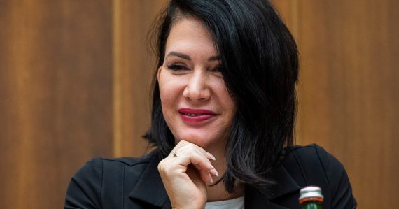 Poslanci s vysokým platom vraj dostanú energopomoc: Poskladajú sa na ňu bežní ľudia, upozornila Bittó Cigániková