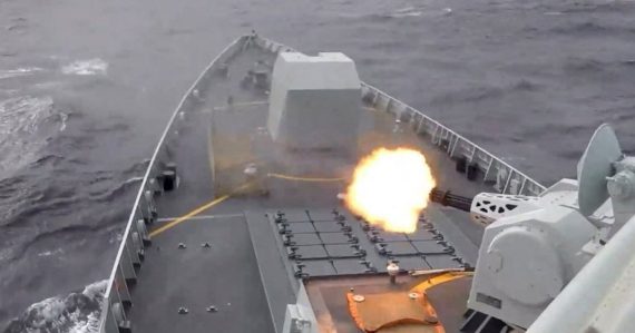 Krajina je na nohách: Nasadila lode, stíhačky aj ostrú streľbu. Reaguje tak na čínske manévre