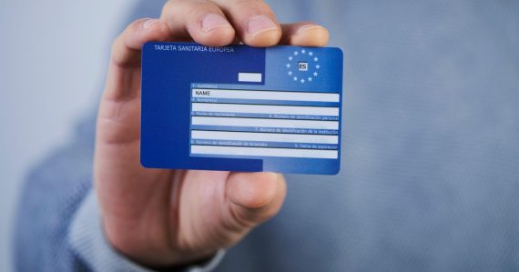 Skontrolujte si svoj preukaz poistenca: VšZP upozorňuje, že malá banalita by vás mohla vyjsť poriadne draho