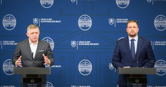 Viacerým slovenským nemocniciam hrozí hromadné prepúšťanie a zatváranie oddelení, vládu žiadajú o riešenia