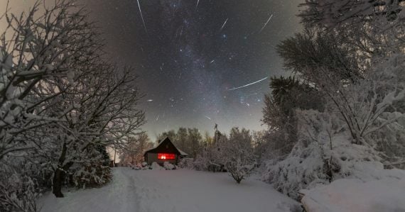 Čoskoro nás čaká magická decembrová noc: Meteorický roj Geminidy prinesie až 140 preletov za hodinu