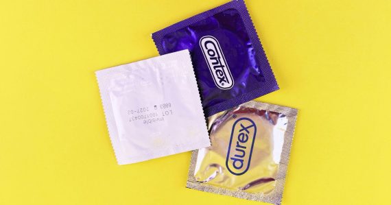 Koniec lacnej ochrany v Číne: Zavádzajú vyššiu daň na kondómy. Má to vyriešiť úbytok obyvateľstva