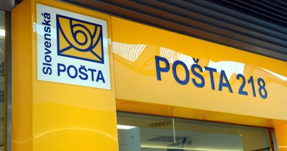 Ak máte zásielky na pošte, mali by ste sa poponáhľať: V niektoré sviatočné dni budú pobočky zatvorené