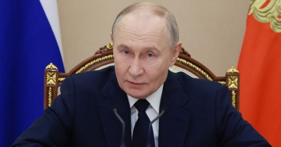 Nový rok začal Putin prejavom o vojne: Rusov vyzval, aby podporili hrdinov na fronte. Hovoril aj o víťazstve