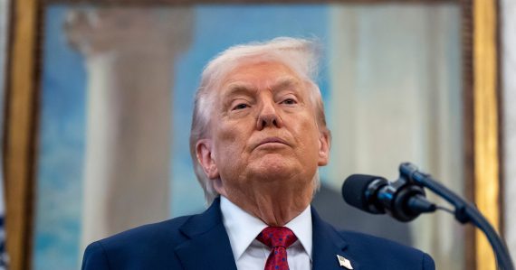 Mierové rokovania naberajú tempo: Trump hovorí o historickej šanci ukončiť vojnu. Zelenskyj sa pripravuje na oba scenáre