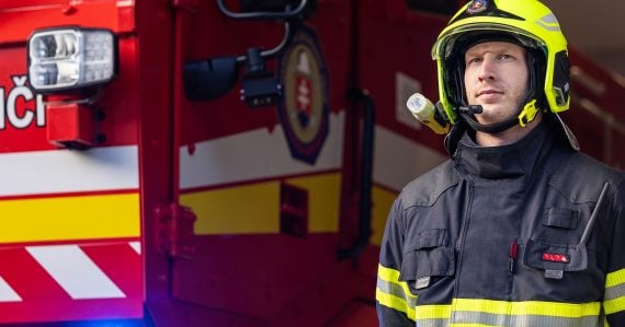 Pri tuneli Višňové otvorili hasičskú stanicu: Má techniku na zdolávanie mimoriadne náročných požiarov v tuneli