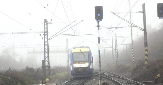 Druhý incident na železnici: V areáli depa sa vykoľajil ďalší vlak, príčiny preverujú