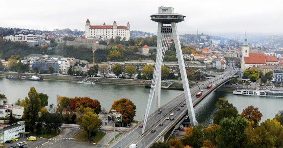 Slováci prezradili najčastejší dôvod, pre ktorý nie sú šťastní. Odborníci však nemajú dobré správy
