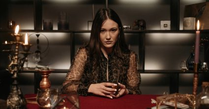 Zvládne byť prorokom každý? Naša redakcia predpovedala 46 vecí na rok 2025, vyše 44 % z toho správne