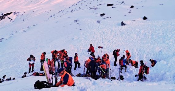 Obrovská tragédia v Rakúsku: Strhlo sa viacero lavín, o život prišli aj traja Česi