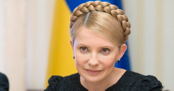 Ďalšia razia na Ukrajine: Vykonali kontrolu u expremiérky Tymošenkovej, mali nájsť obálky plné amerických dolárov