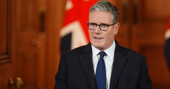 Britské vojenské jednotky sa zapojili do operácií na Blízkom východe, potvrdil bývalý premiér