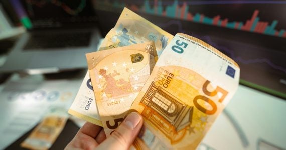 peniaze a krypto investovanie