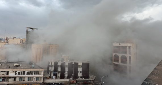 Tretí deň vojny: NATO sa nezapojí do bojov, Irán nesmie vlastniť jadrové zbrane, hovorí Rutte
