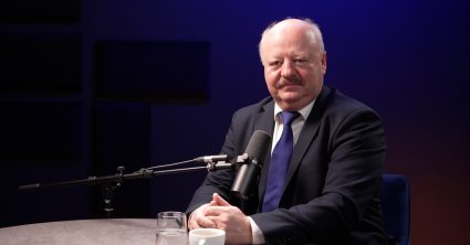 Generál Macko v 1 na 1:  Ficova vláda čaká, kým Irán odpáli rakety na Európu a až potom zvolá bezpečnostnú radu?