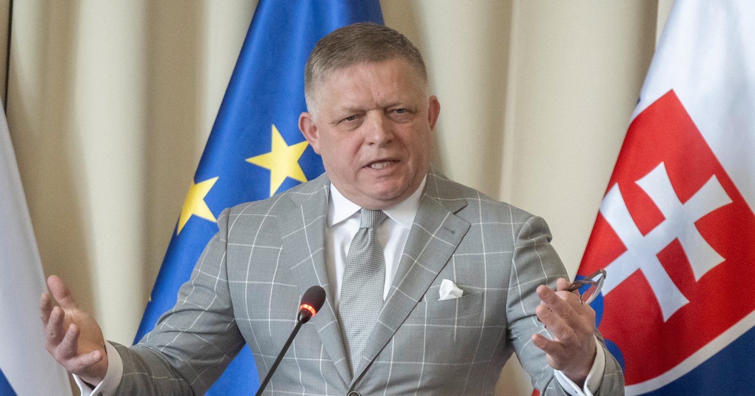 Fico: Ľudí nezaujíma, kto je vlastník nemocnice. Pacient chce ...