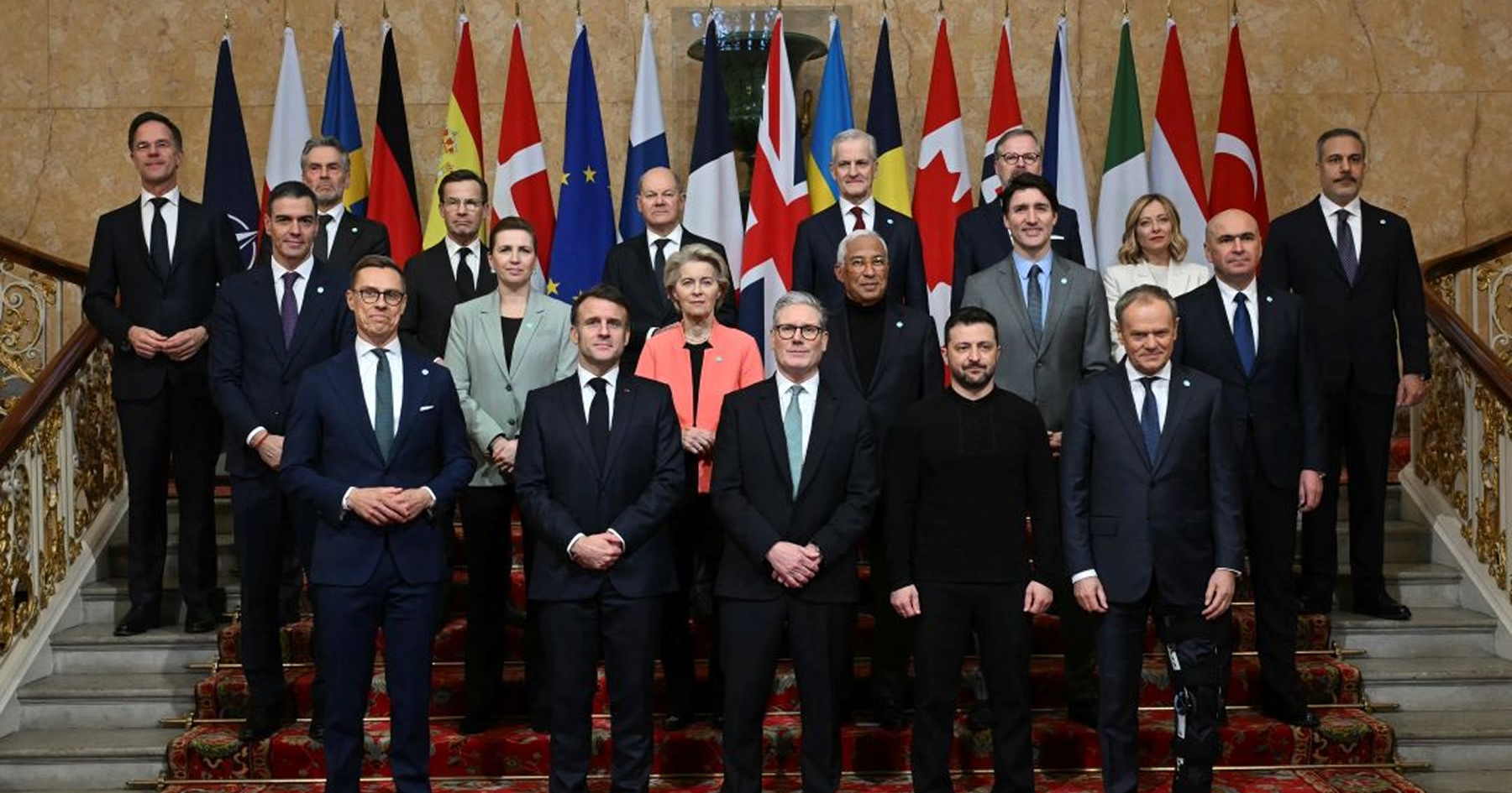 Zastupitelia členských krajín NATO