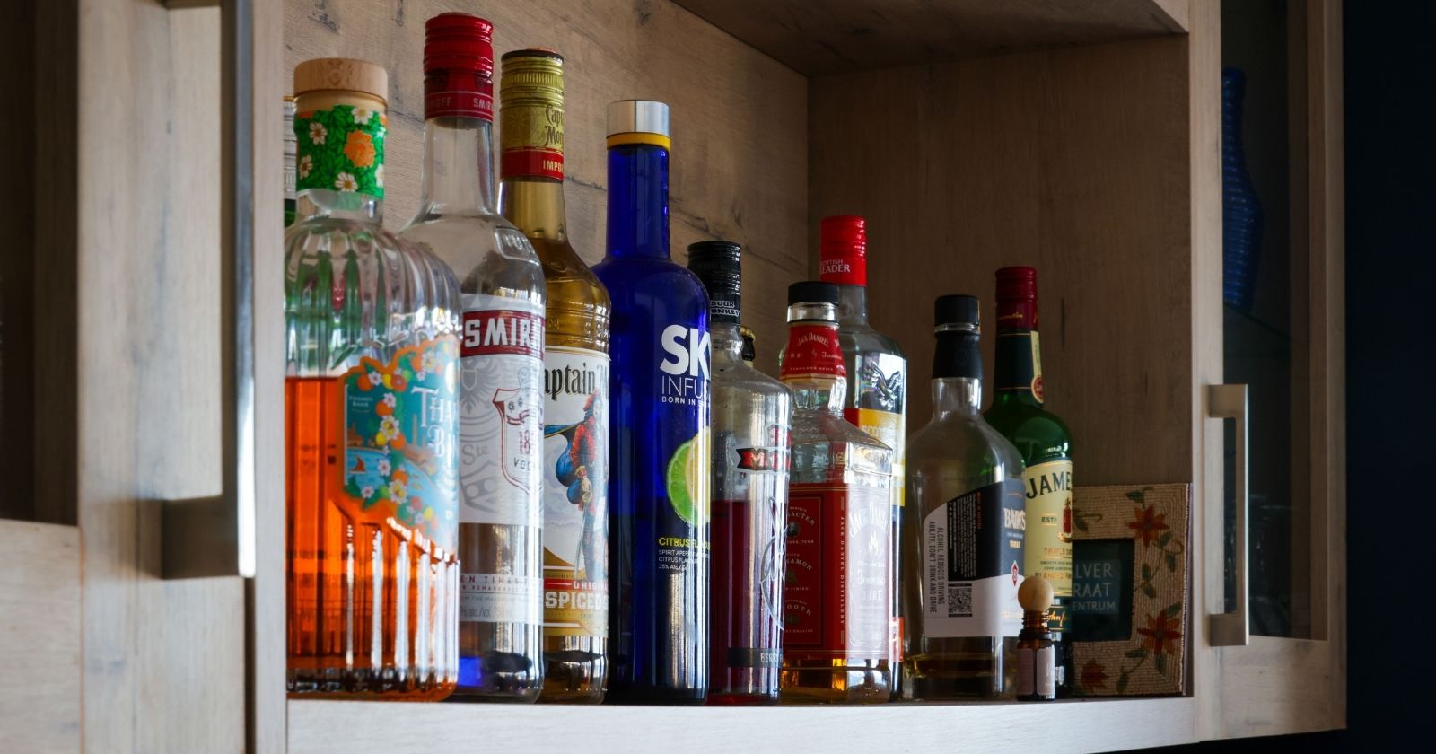 alkohol na poličke