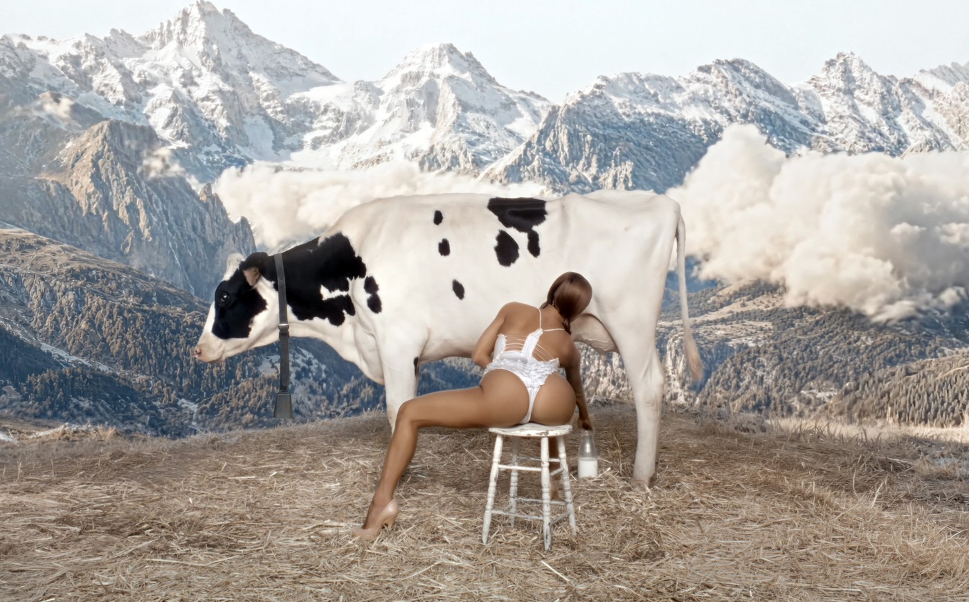 Bianca Censori