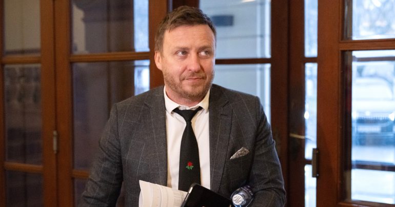 Splnomocnenec vlády SR pre preverenie procesu riadenia a manažovania zdrojov počas pandémie COVID-19 Peter Kotlár